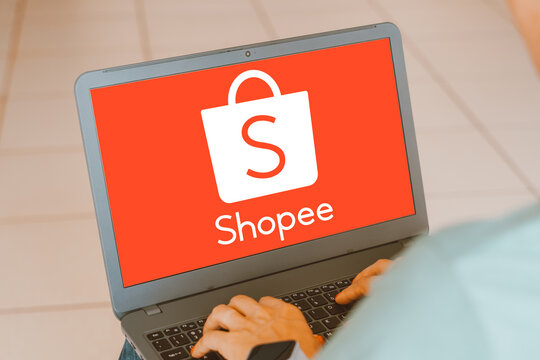 Mua sắm an toàn cùng Shopee
